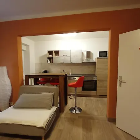 Kleine 1-raum-ferienwohnung Mit Hohem Komfort Apartmán *